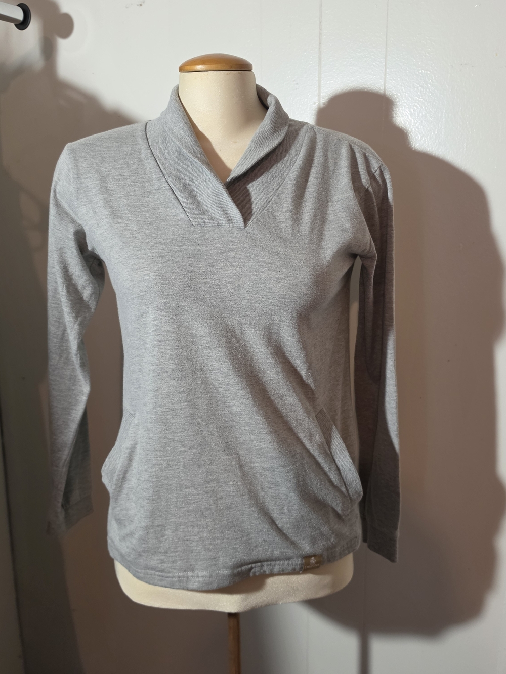 Women's Gray Shawl Collar Pullover Sweatshirt